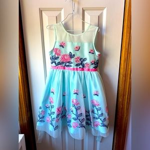 Jona Michelle light blue spring dress with embroidered flowers, size 6